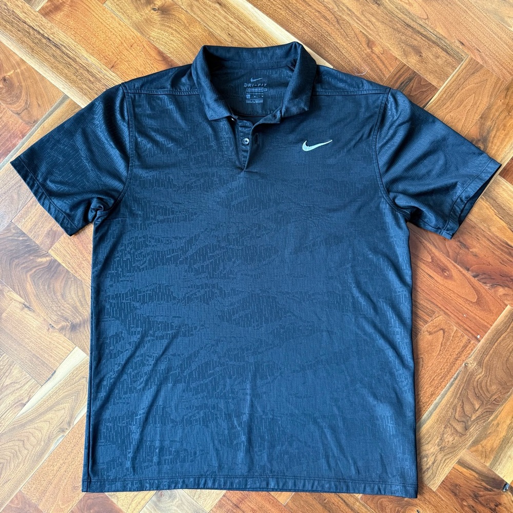 Nike Men’s Black 2 Button Dri-FIT Golf Polo Size Medium
